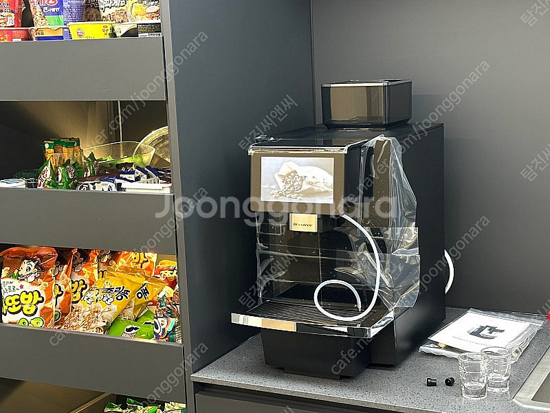 [새상품/정품] 닥터커피 F11 전자동커피머신 오피스커피머신 판매--4