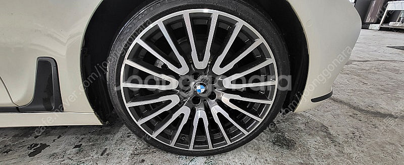 Bmw7시리즈 착용중 21인지 760 정품--3