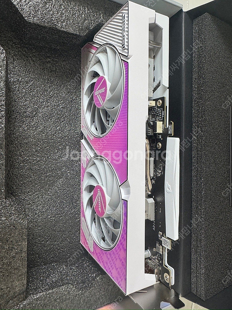 컬러풀 울트라 OC RTX4060 풀박스--2
