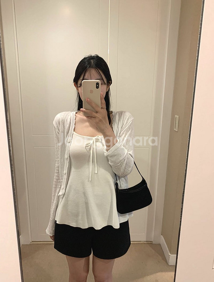 새상품) 라플리에 아일렛 가디건+나시 세트 / 온트 예...--1