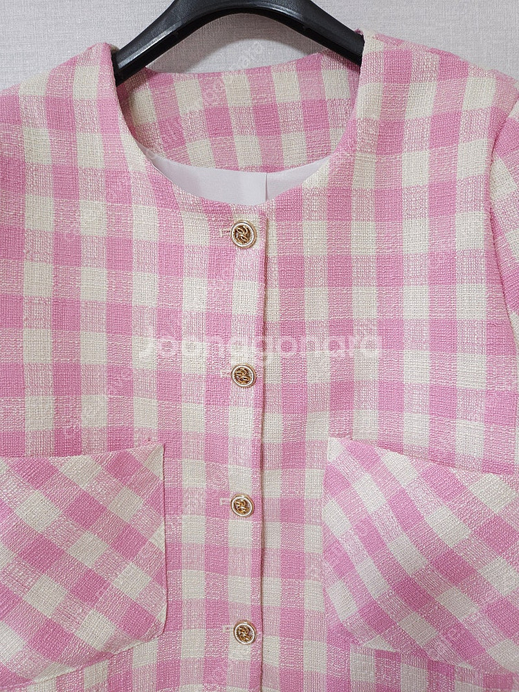 (새상품)코코블랙 프랑 체크 자켓--2