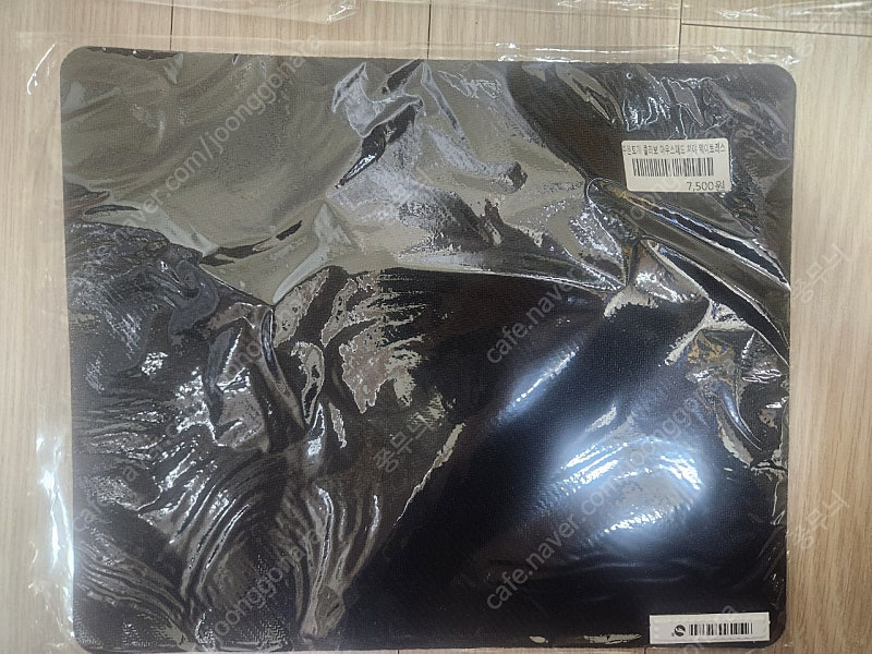 주문은 토끼입니까 마우스패드 이미지