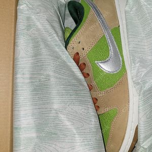 나이키덩크 sb 세서미 fq7585-200 255 260 285 290