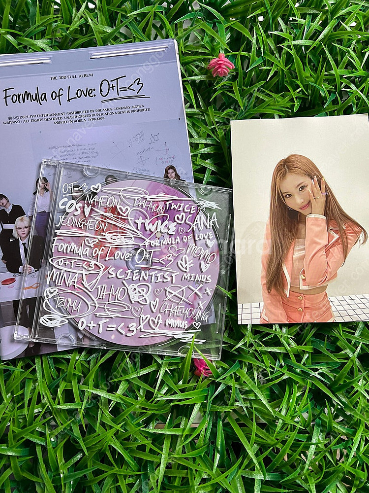 사나 포토카드 + 트와이스 정규3집 앨범 Formula--0