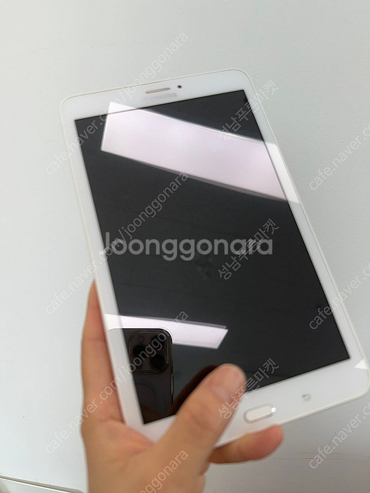 T375 갤럭시 탭E 화이트 16기가 4만 판매합니다.--1