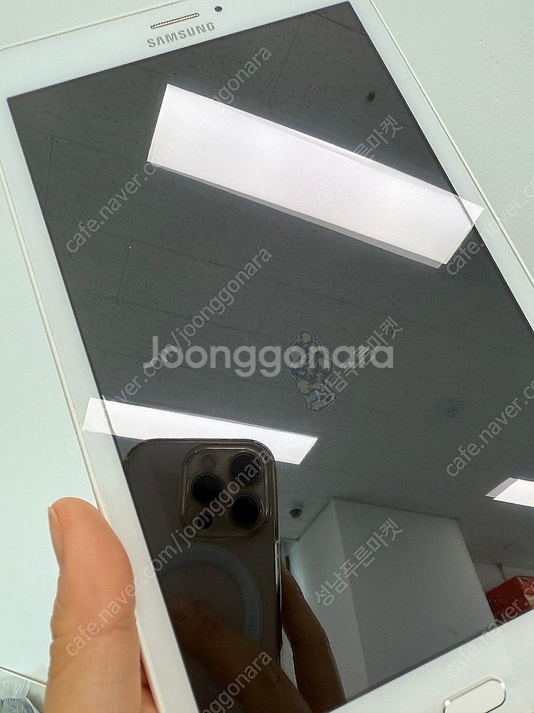 T375 갤럭시 탭E 화이트 16기가 4만 판매합니다.--2