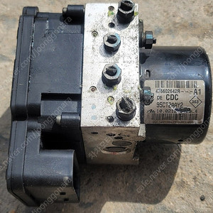 (중고) 르노삼성 뉴SM5 L43 중고품 ABS모듈 (키로수미연동제품) 476602642R A1