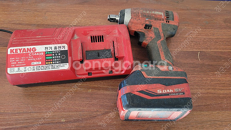 히다찌함마(H41SA)25만.계양18볼트임펙9만.아이게...--2