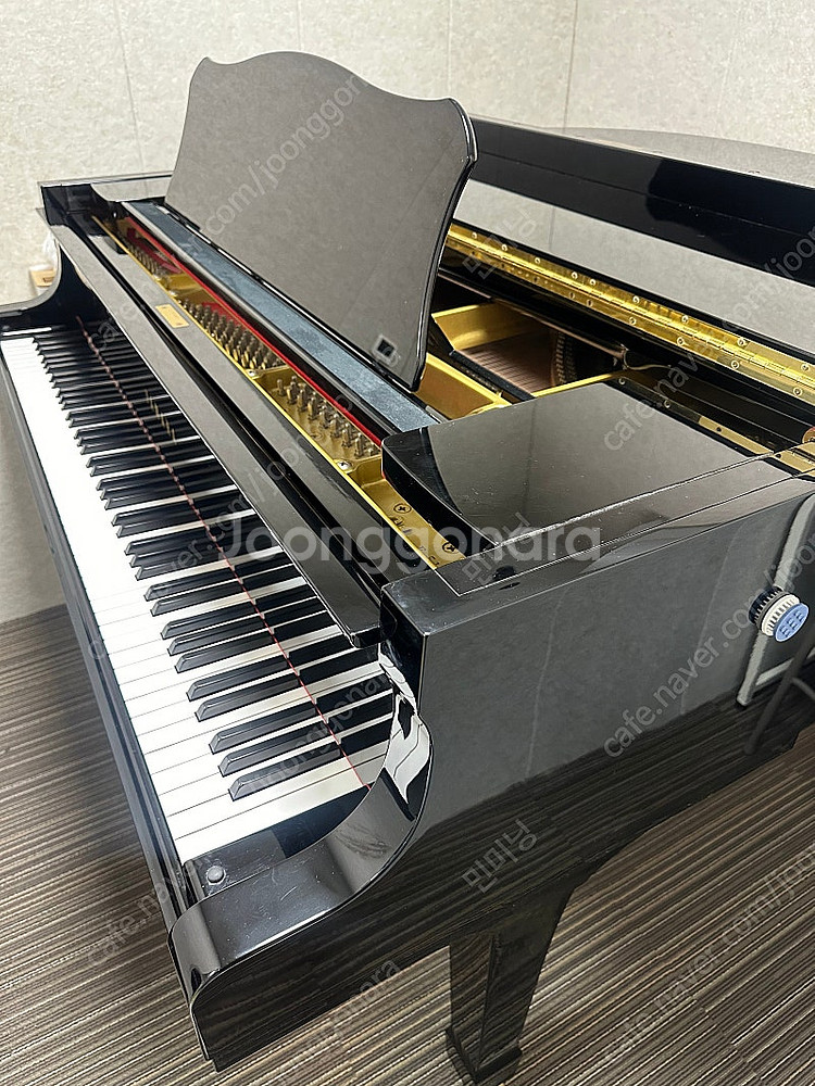 야마하베이비그랜드피아노 G1--1