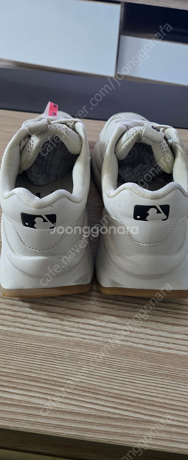 MLB스니커즈운동화 255미리--6