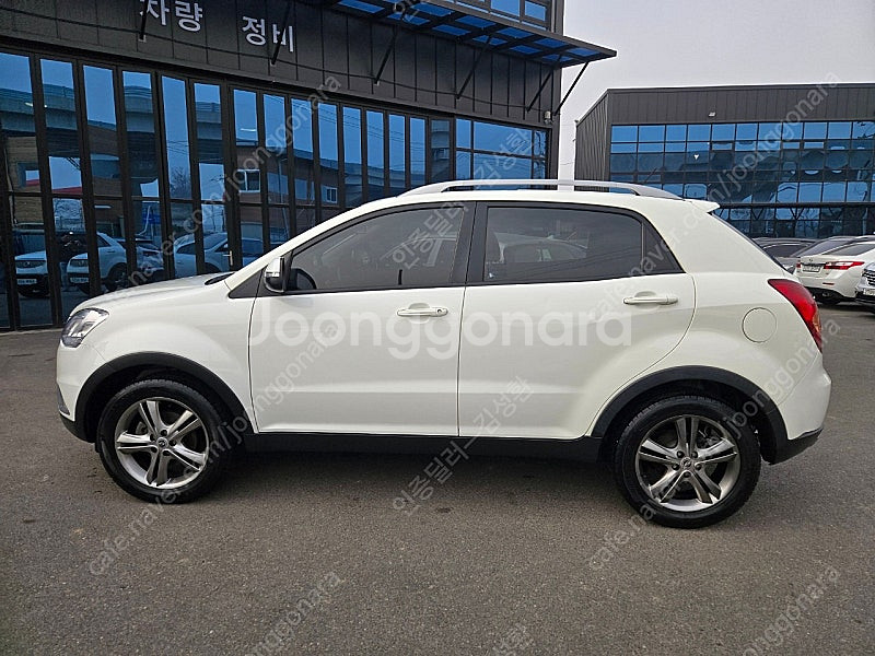 13년식 코란도C클러비 디젤오토 팔아요 보증가능 연비좋...--5