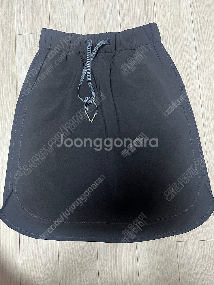 룰루레몬 아우터 / 탑 / 브라탑 / 레깅스 / 치마 ...--8