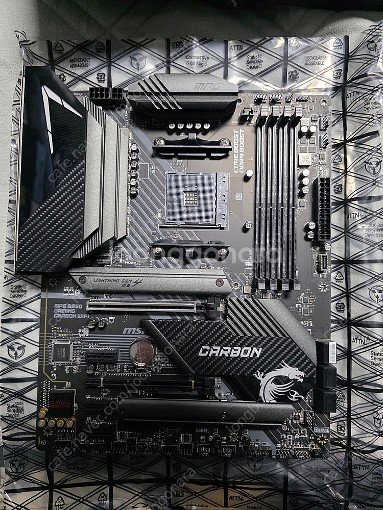 MSI B550 GAMING CARBON WIFI 메인...--2