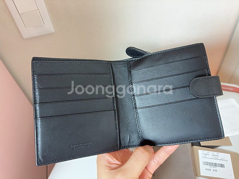 보테가베네타 지갑--2