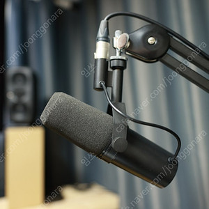 슈어 shure sm7b 다이나믹 마이크 판매합니다