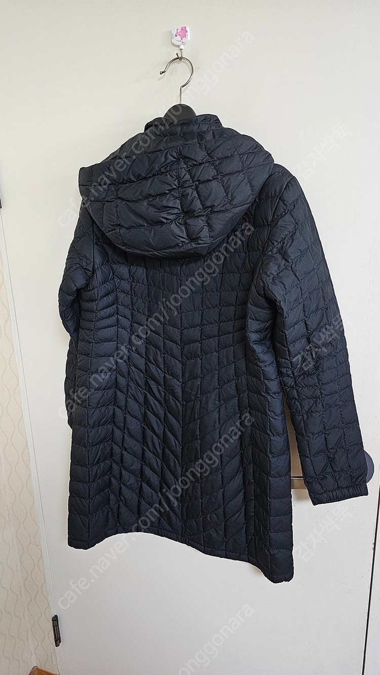 노스페이스 경량 누빔 롱패딩 여성--3