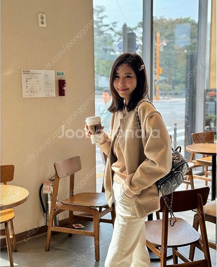 어버브 에바주니 바시티자켓 새상품--0