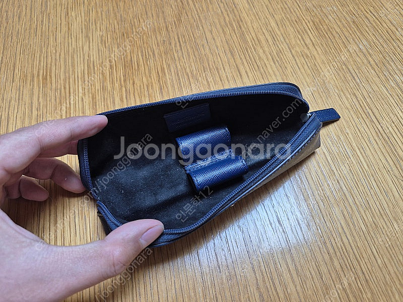 몽블랑 사토리얼 2구 펜파우치 116306 팝니다.--2