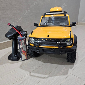 1:8 YK4083 V2 pro ROCK Trial RTR 팝니다.