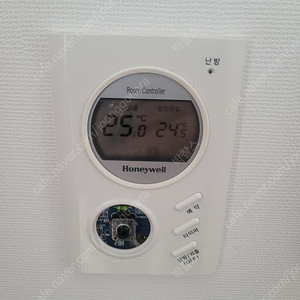 허니웰 온도 조절기 dt-200 구매합니다.