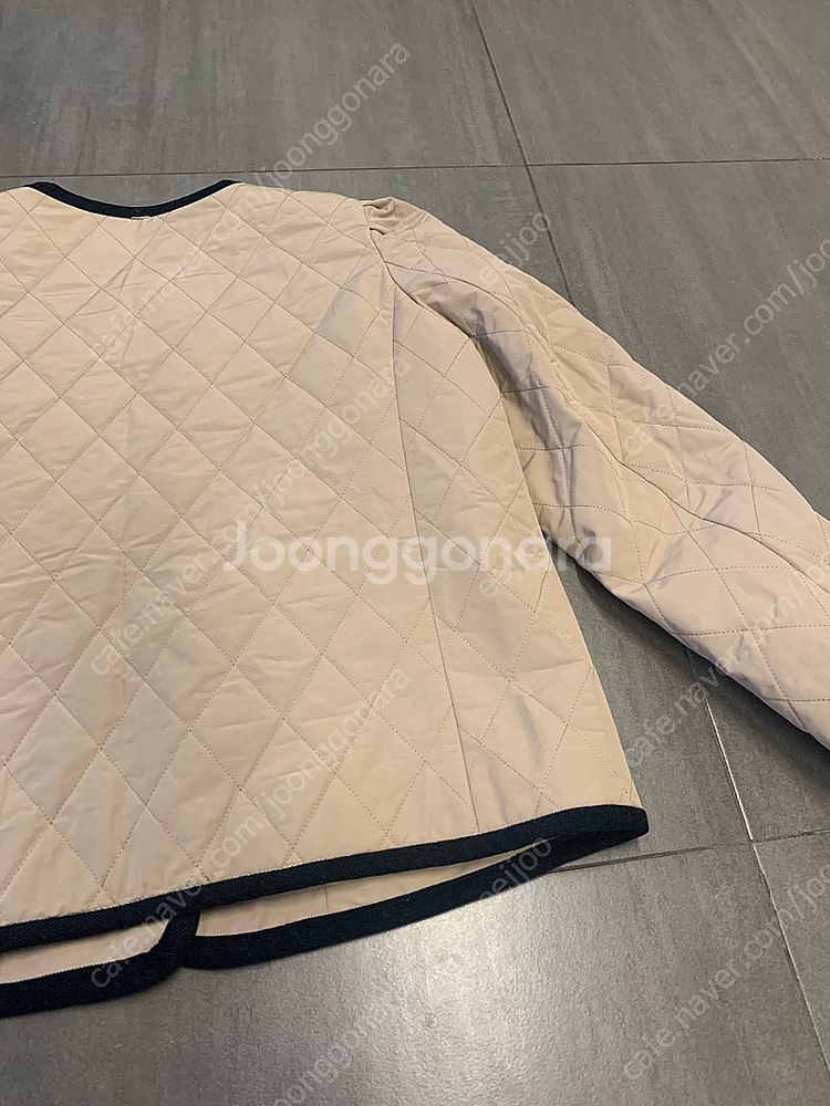 앤디앤뎁 누빔 간절기 자켓 카라 탈부착 여성 아우터--6