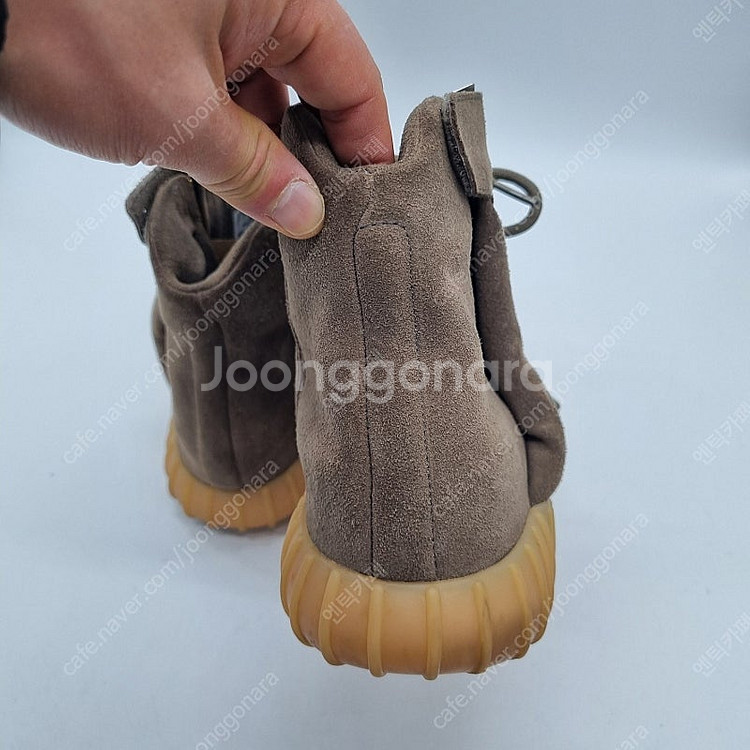 아디다스 이지 부스트750 라이트 브라운 검 (초콜릿) 남성 260mm--7