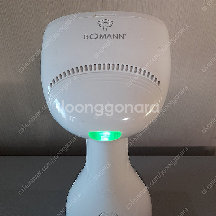 보만 스팀다리미 DB8231 판매합니다--1