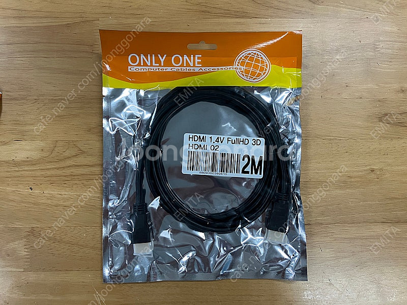 HDMI, RGB (D-SUB), SATA, USB 연...--0