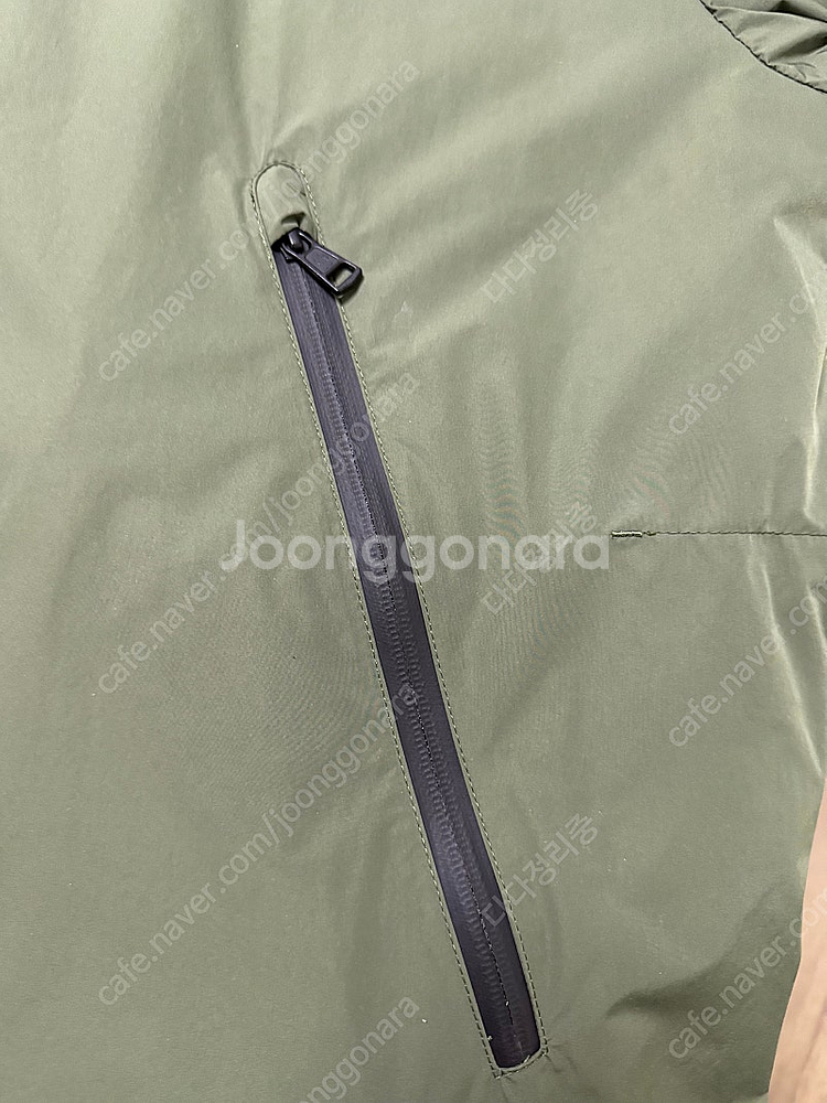 몽클레어 coffre 2사이즈 몽클레어 바람막이 팝니다...--3