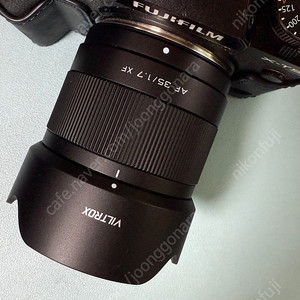 빌트록스 에어 35mm f1.7 후지마운트 판매합니다.