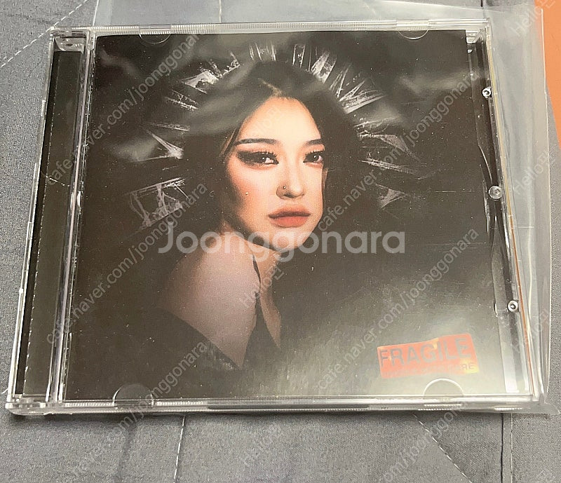 카모 Fragile cd 앨범 팝니다--0