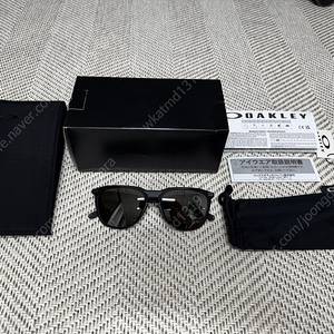 오클리 써소(THURSO) 아시안핏 편광 선글라스