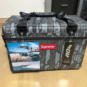 슈프림 ao 쿨러 supreme x ao
