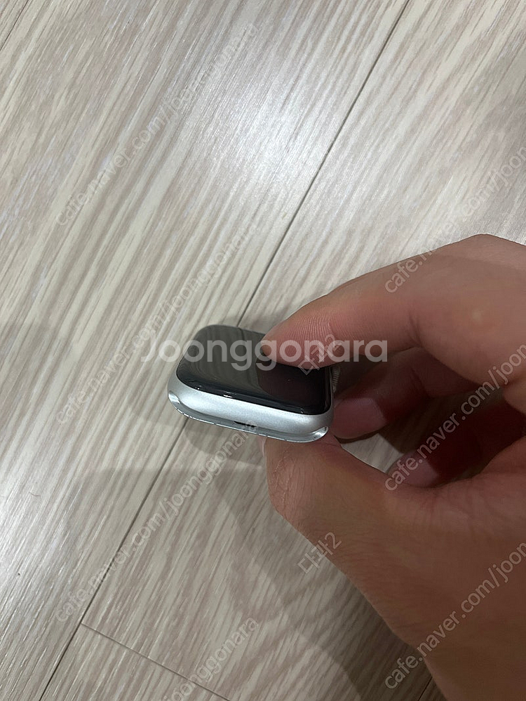 애플워치 se 44mm 실버그레이--4