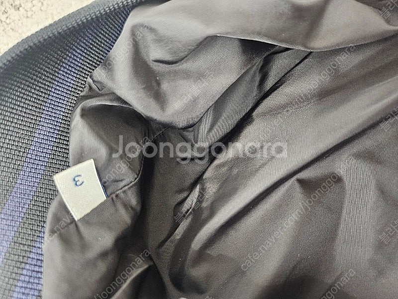 몽클레어 봄버자켓 국내백화점--1
