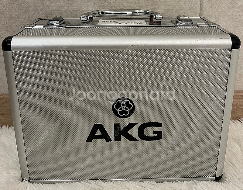 AKG C414 XL2 마이크 풀박 판매합니다.--4
