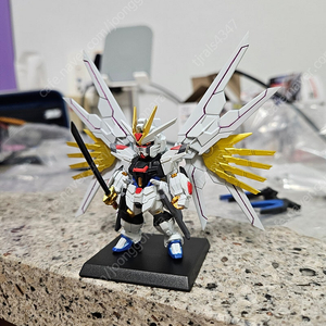 shf 키라 야마토 구매합니다.
