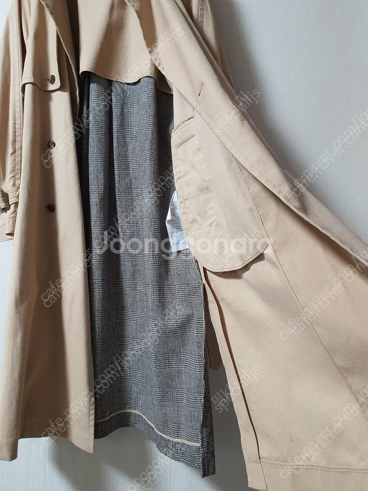 오즈세컨 트렌치 코트 자켓 0사이즈 판매. 통55가능. 샤틴 마인 미샤 모조에스핀 타임..--5