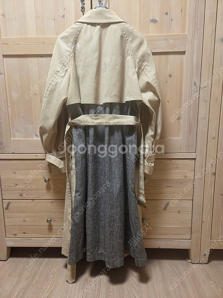 오즈세컨 트렌치 코트 자켓 0사이즈 판매. 통55가능. 샤틴 마인 미샤 모조에스핀 타임..--9