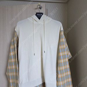 솔리드옴므 후드 니트