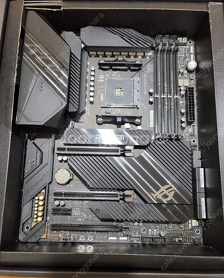 ASUS X570 다크 히어로 (X570 Dark he...--1