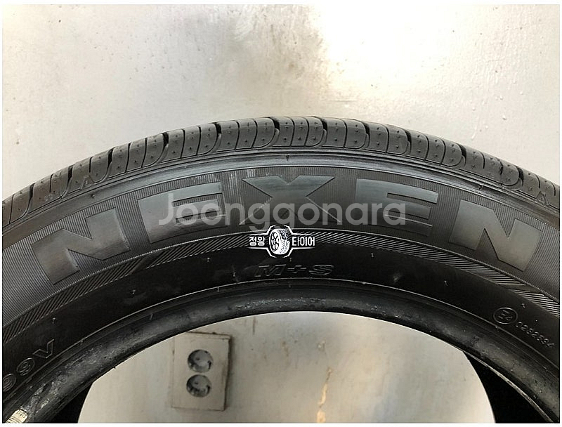 중고타이어 넥센타이어 엔페라슈프림S 225/55R18 ...--4
