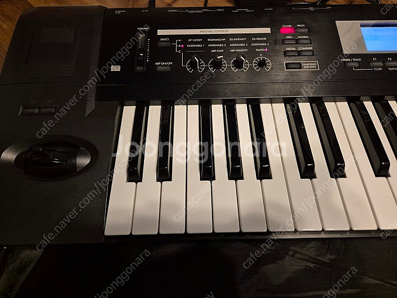 코르그 TR 61건반 KORG triton TR--1