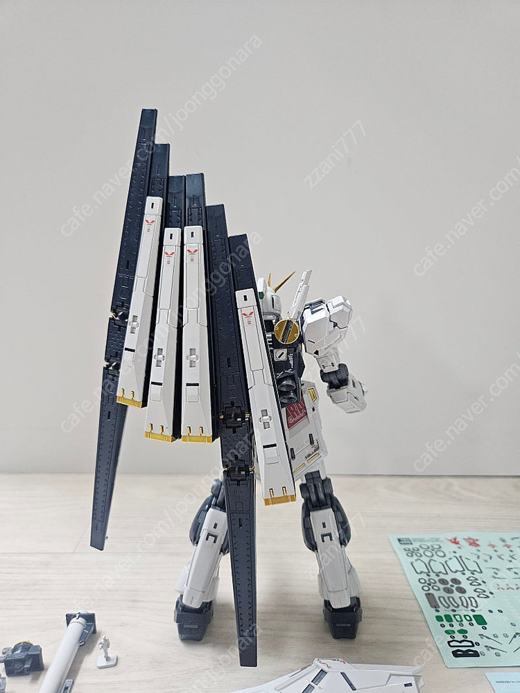 RG 뉴건담 티타늄피니쉬 가조립--2