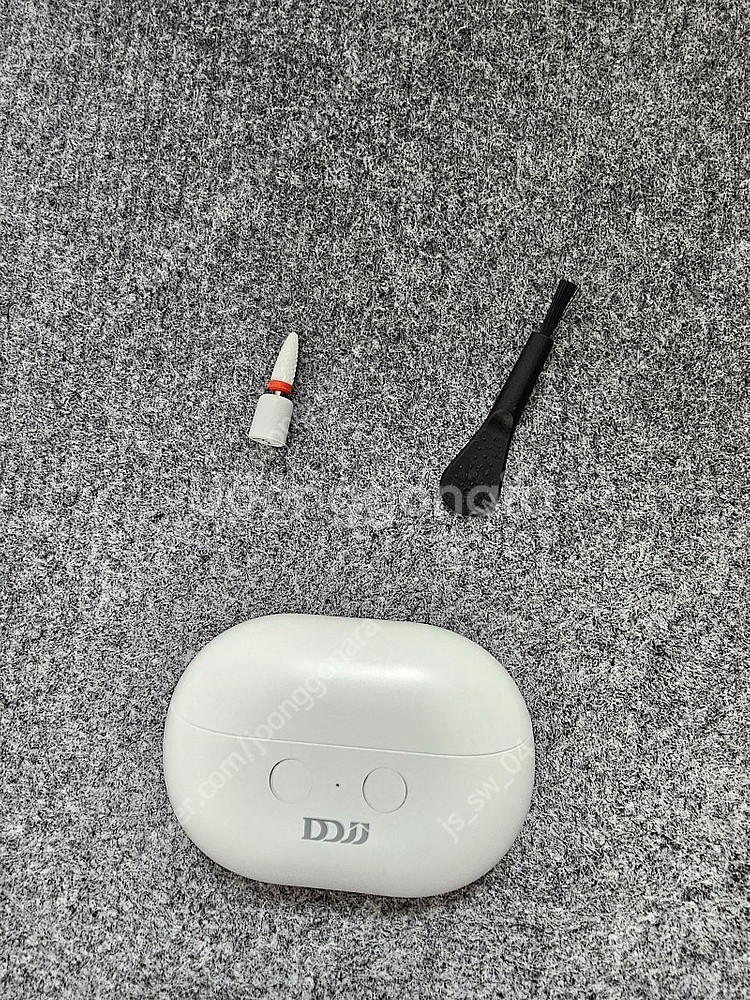DDJJ 자동 손톱깎이 판매합니다.--0