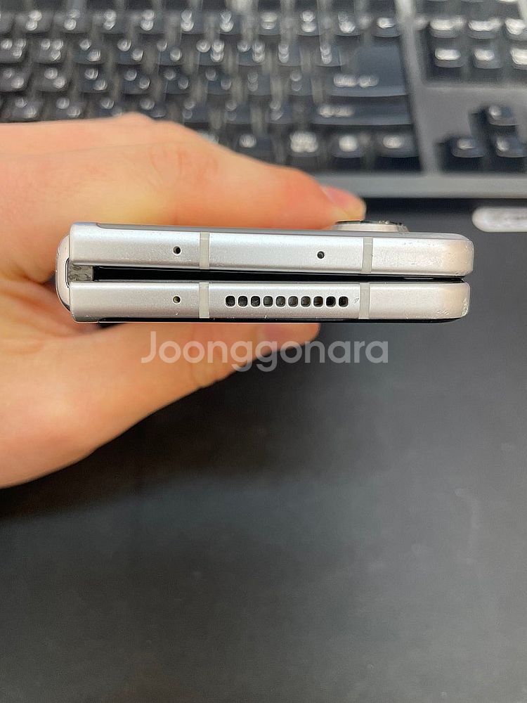 갤럭시Z폴드3 실버 256GB 무잔상 가성비좋은 중고1...--4