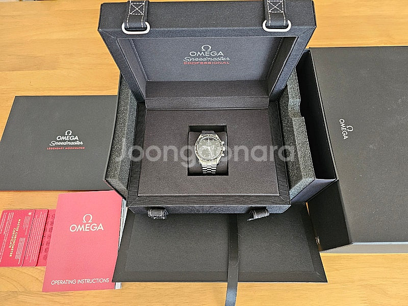 오메가 스피드마스터 문워치 사파이어--7