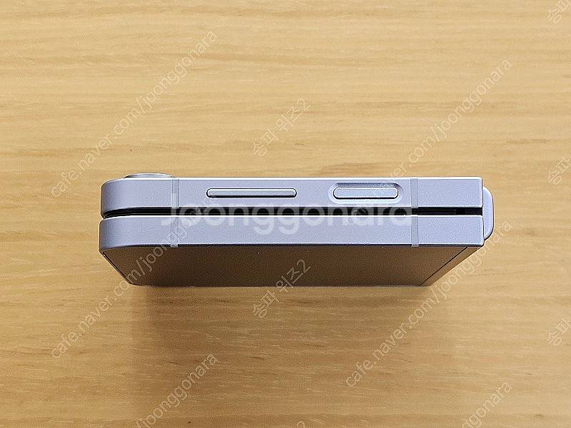 <서울 송파> 삼성 갤럭시 Z플립6 256기가 실버 쉐...--5