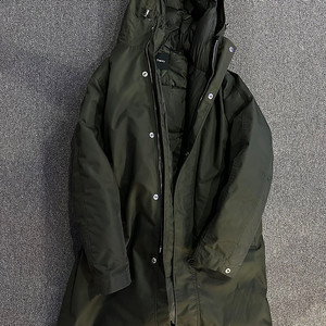 띠어리 투웨이 패딩 100-105size