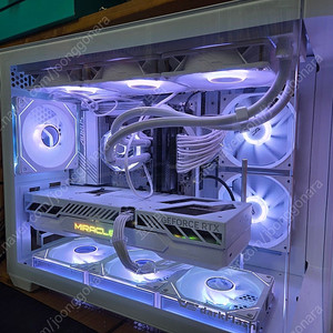 RTX 5070 ti 이엠텍 미라클 +@ 로 5080 구합니다.